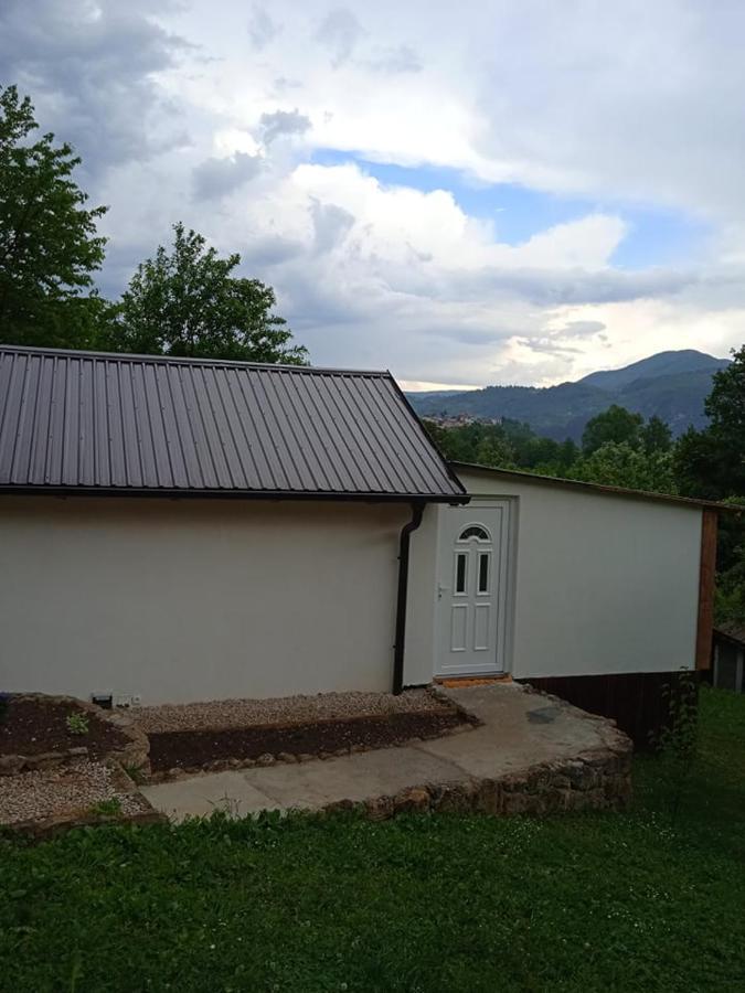 Lenilenii Bungalows Jajce Extérieur photo